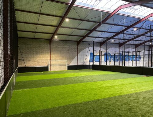 Terrain foot 5 à Noyon (60)